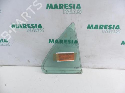 front-right-quarter-glass-renault-laguna-ii-bg01_-2001-2002-2003-2004-2005-2006-2007-31515534 main image