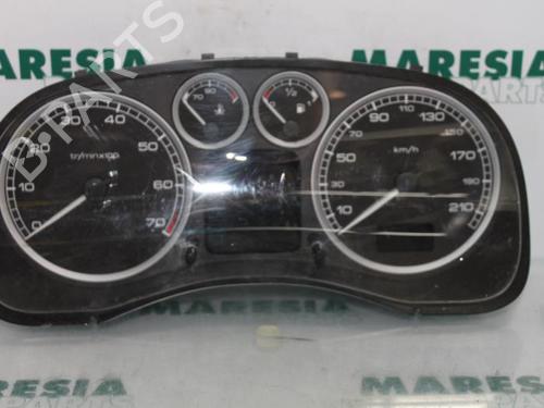 Used Instrument cluster PEUGEOT 307 (3A/C) 1.6 16V (109 hp) 31409048