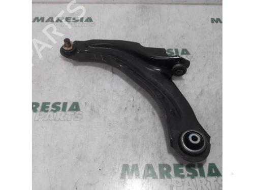 Used Left front suspension arm RENAULT CLIO IV (BH_) 0.9 TCe 90 (BHNF, BHMA, BHMH, BHJK, BHJR) (90 hp) 31429022