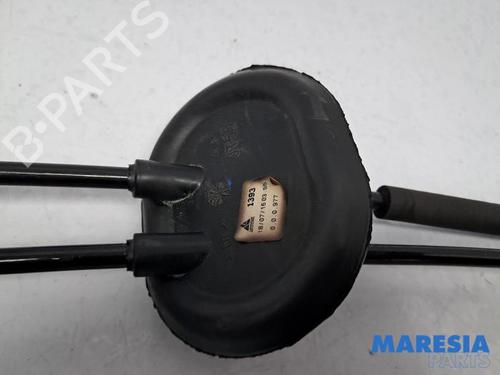 Gear lever PEUGEOT 208 I (CA_, CC_) 1.2 VTI 82 | BP31527927M90 