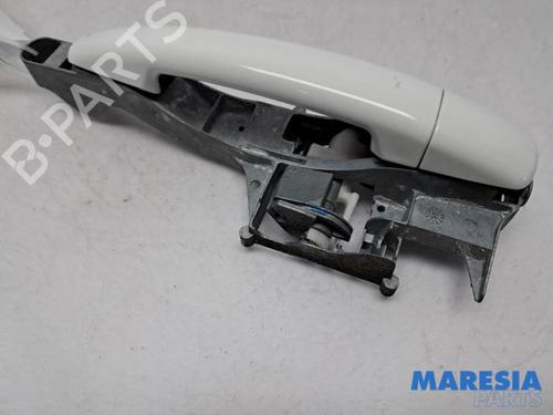 front-right-exterior-door-handle-peugeot-2008-i-cu_-2013-31434221 main image