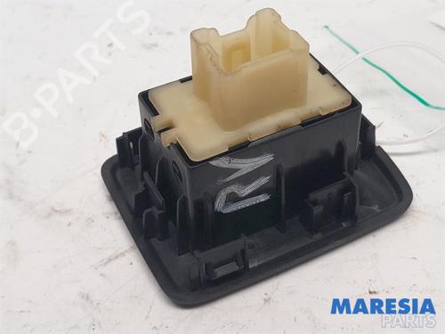 Switch RENAULT TRAFIC III Van (FG_) 1.6 dCi 145 (FGMG) | BP31481006I30