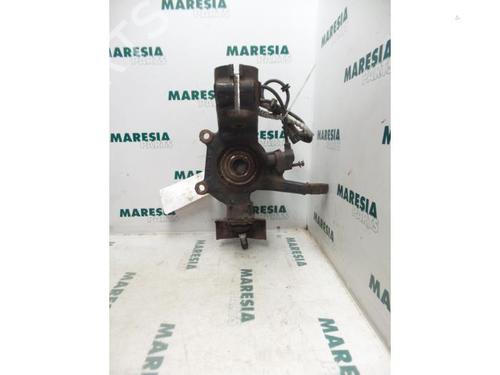 Right front steering knuckle PEUGEOT 607 (9D, 9U) 2.0 | BP31471971M26