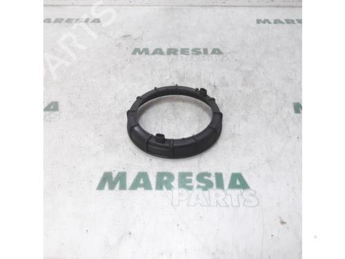 Used Fuel pump CITROËN C5 III Break (RW_) 2.7 HDi (204 hp) 31508361