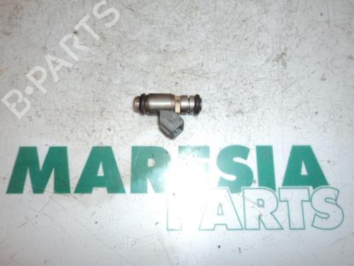 Used Injector RENAULT MEGANE I Coach (DA0/1_) 1.6 16V (DA0B, DA04, DA11) (107 hp) 31533236