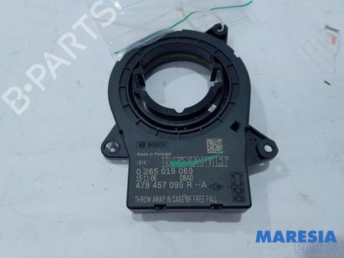 Used Electronic sensor RENAULT TRAFIC III Van (FG_) 1.6 dCi 90 (FGME) (90 hp) 31421025