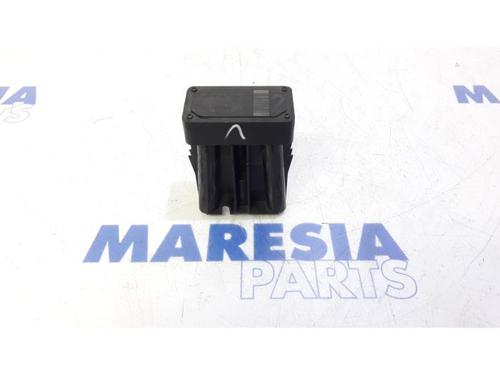 Used Electronic sensor Electronic sensor CITROËN C4 Picasso I MPV (UD_) 2.0 HDi 138 (136 hp) 31386329 31386329