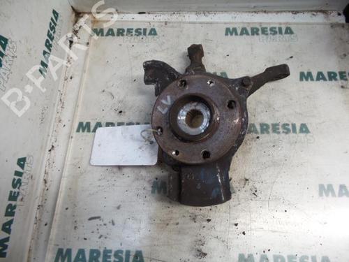 Used Left front steering knuckle FIAT SEICENTO / 600 (187_) 1.1 (187AXB, 187AXB1A, 187AXC1A02) (54 hp) 31516785