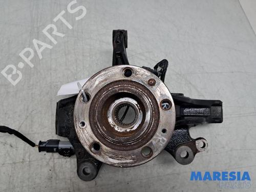 Used Right front steering knuckle PEUGEOT 3008 II SUV (MC_, MR_, MJ_, M4_) Hybrid (224 hp) 32351352