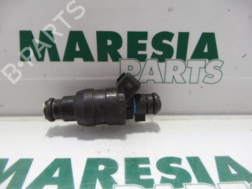 Used Injector PEUGEOT 306 Hatchback (7A, 7C, N3, N5) 1.8 16V (110 hp) 31471735