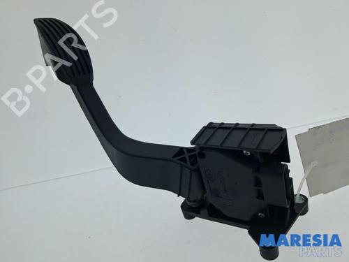 Used Pedal Pedal 38459347 38459347