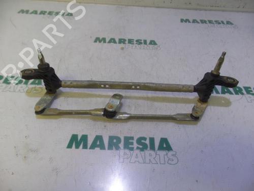 Used Front wipers mechanism LANCIA DELTA III (844_) 1.6 D Multijet (844.AXC11, 844.AXC1A) (120 hp) 31518398
