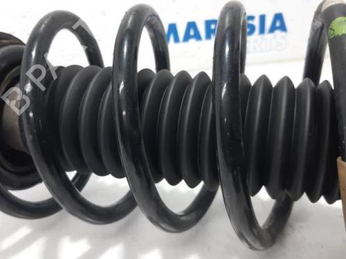 Right front shock absorber PEUGEOT 5008 (0U_, 0E_) 1.6 HDi | BP31425945M17 