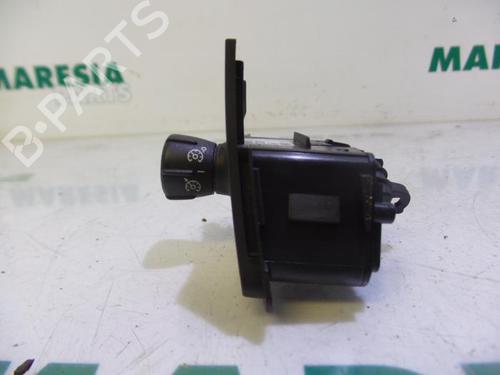 switch-renault-scenic-ii-jm01_-2003-2004-2005-2006-2007-2008-2009-2010-31399619 main image