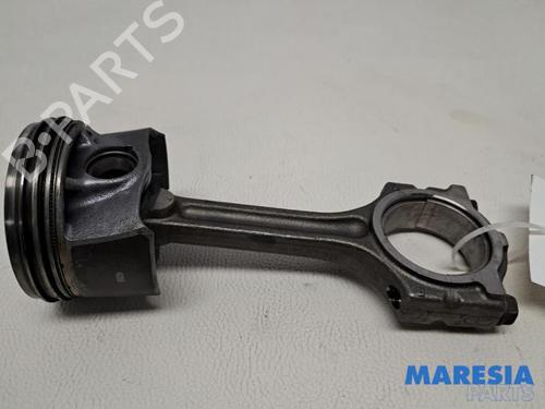 Used Other RENAULT CLIO IV (BH_) 0.9 TCe 90 (BHNF, BHMA, BHMH, BHJK, BHJR) (90 hp) 31632047