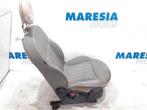 Left front seat FIAT 500 (312_) 1.2 (312AXA1A) | BP31471600C15 
