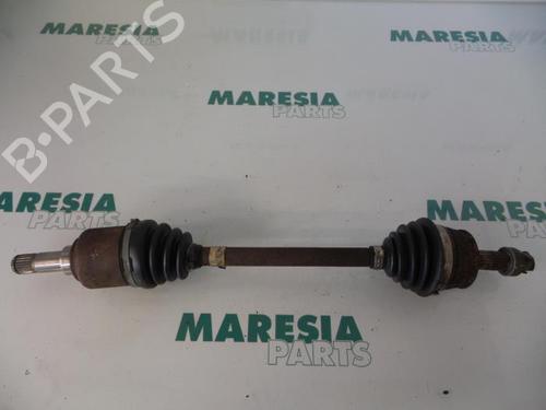 Used Left front driveshaft FIAT PUNTO (188_) 1.2 60 (188.030, .050, .130, .150, .230, .250) (60 hp) 31458171