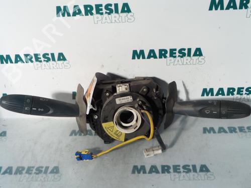 Used Switch FIAT DOBLO MPV (119_, 223_) 1.9 JTD (105 hp) 31504785