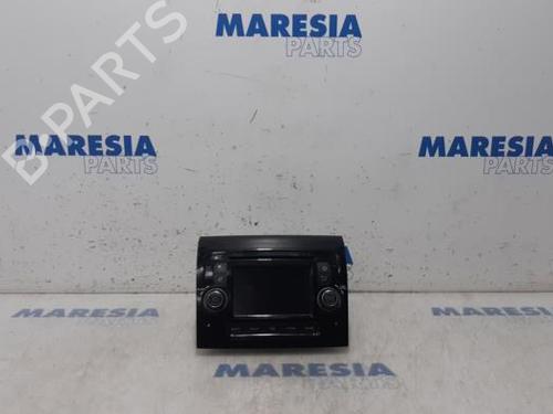 Used Radio Radio PEUGEOT BOXER Van 2.2 HDi 110 (110 hp) 31451989 31451989