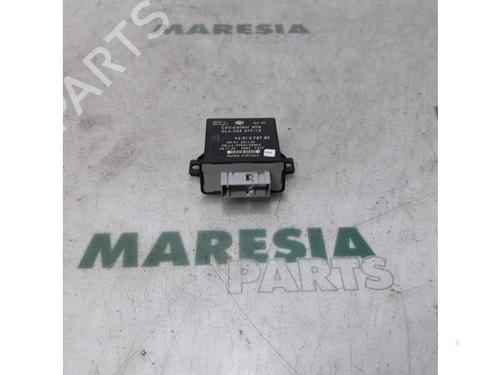 Used Lights ECU PEUGEOT 407 Coupe (6C_) 2.7 HDi (204 hp) 31509605