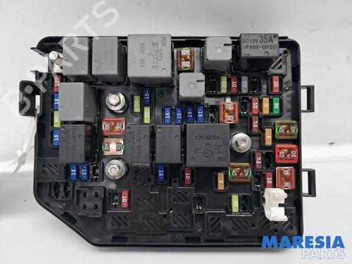 Used Fuse box OPEL KARL (C16) 1.0 (75 hp) 31469408