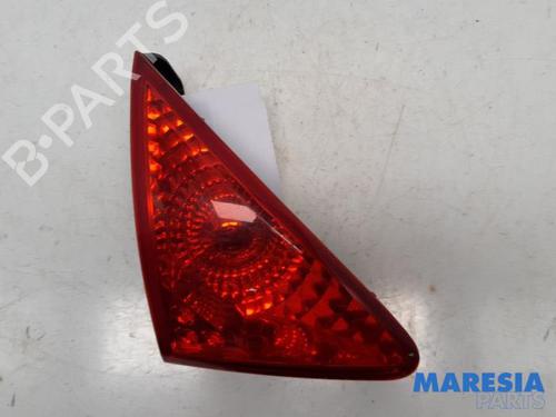 Used Left taillight PEUGEOT 3008 I MPV (0U_) 1.6 THP (156 hp) 31512401
