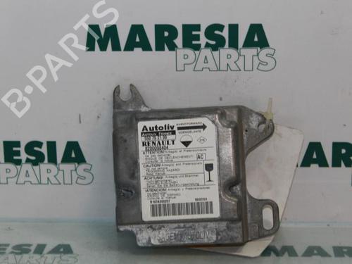 ecu-airbags-renault-master-ii-van-fd-1997-1998-1999-2000-2001-2002-2003-2004-2005-2006-2007-2008-2009-2010-2011-2012-2013-31386883 main image