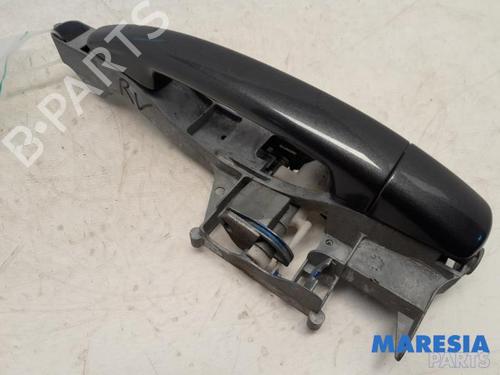 front-right-exterior-door-handle-peugeot-208-i-ca_-cc_-2012-2013-2014-2015-2016-2017-2018-2019-2020-2021-31393871 main image