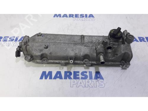 Used Valve cover FIAT PANDA (169_) 1.2 (169AXF2A, 169AXF1A) (69 hp) 31535481