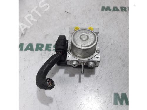 Used ABS pump RENAULT KOLEOS I (HY_) 2.5 (HY0C, HY0N) (171 hp) 31403461