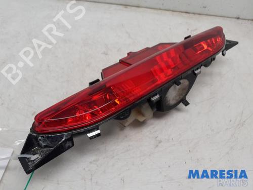 Tågelys PEUGEOT 208 I (CA_, CC_) 1.4 VTi (95 hp) 31439473