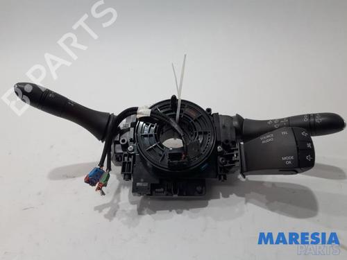 Used Switch RENAULT MEGANE IV Grandtour (K9A/M/N_) 1.5 dCi 110 (110 hp) 31404182