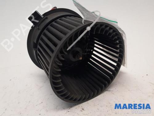 Heater blower motor PEUGEOT 2008 I (CU_) 1.2 VTi | BP31431982M62 - Image 3