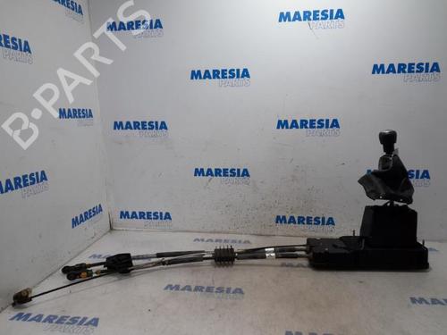 Used Gear lever CITROËN C4 Grand Picasso II (DA_, DE_) 1.6 HDi / BlueHDi 115 (115 hp) 31510571