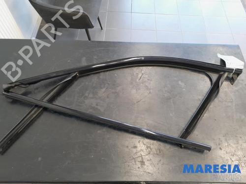 Dørliste ALFA ROMEO GIULIA (952_) 2.0 Q4 (952ACA45, 952ACA25) (280 hp) 31477804