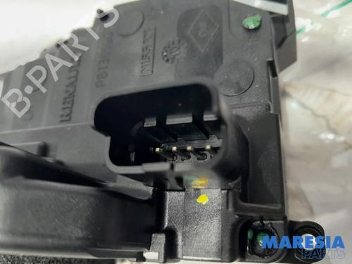 Electronic module RENAULT CLIO III Grandtour (KR0/1_) 1.2 16V (KR02, KR0J) | BP31504647M83 - Image 3