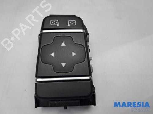 Spejlkontakt Spejlkontakt RENAULT CLIO IV (BH_) 0.9 TCe 90 (BHNF, BHMA, BHMH, BHJK, BHJR) (90 hp) 39750752 39750752