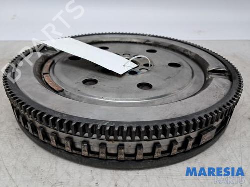 Used Flywheel Flywheel RENAULT CAPTUR I (J5_, H5_) 1.2 TCe 120 (118 hp) 39961330 39961330
