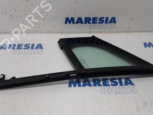 Used Front left quarter glass PEUGEOT 3008 I MPV (0U_) 1.6 THP (156 hp) 31444913