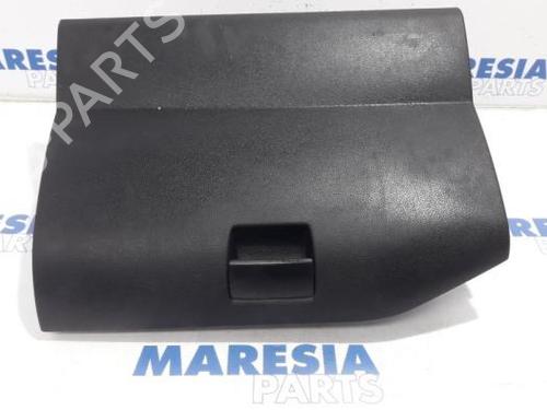 Used Glove box PEUGEOT PARTNER Box Body/MPV 1.6 HDi (75 hp) 31394177