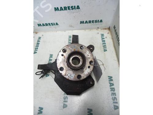 Used Right front steering knuckle RENAULT ESPACE IV (JK0/1_) 2.0 (JK0A, JK1D, JK0N) (170 hp) 31471523