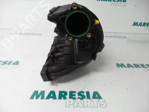 Injection rail PEUGEOT 206 SW (2E/K) 1.6 16V | BP31464792M98