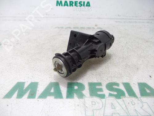 Used Ignition barrel FIAT 500 (312_) 1.2 (312AXA1A) (69 hp) 31402217