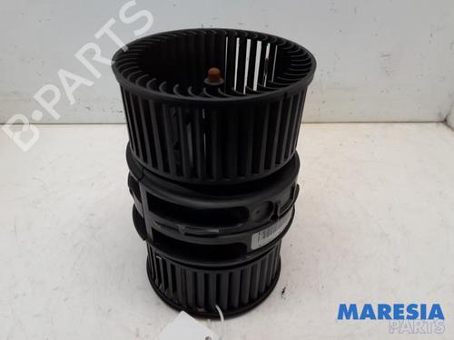Used Heater blower motor RENAULT SCÉNIC III (JZ0/1_) 2.0 16V (JZ0G, JZ0P, JZ1E, JZ1P) (140 hp) 31509393
