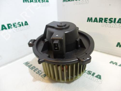 Used Heater blower motor FIAT PUNTO (176_) 55 1.1 (54 hp) 31495118