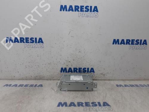 Used Radio Radio PEUGEOT 308 SW II (LC_, LJ_, LR_, LX_, L4_) 1.6 BlueHDi 120 (120 hp) 31430035 31430035