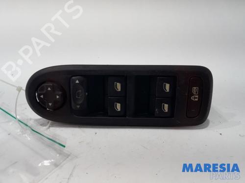 Used Switch PEUGEOT 308 I (4A_, 4C_) 1.6 16V (150 hp) 31525039