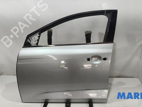 Dør venstre fortil Dør venstre fortil RENAULT MEGANE IV Hatchback (B9A/M/N_) 1.6 TCe 205 (B9MV) (205 hp) 36186069 36186069