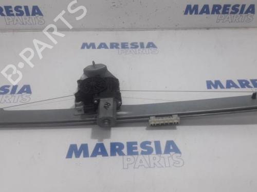 Used Front right window mechanism OPEL VIVARO B Van (X82) 1.6 CDTI (05) (120 hp) 31441871