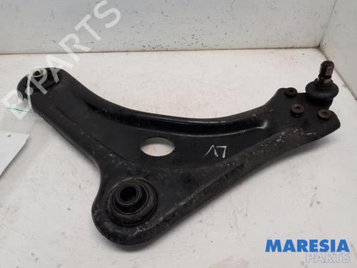 Used Left front suspension arm CITROËN C4 CACTUS 1.2 VTi 82 (82 hp) 31510382